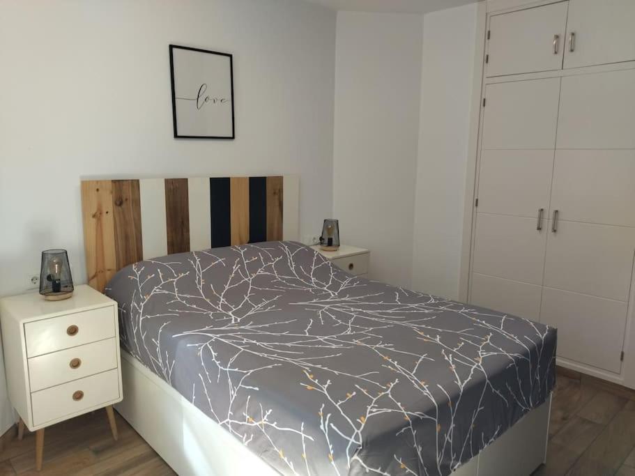 Bonito Piso Recien Reformado Con Zona De Parking Apartment Almunecar Bagian luar foto