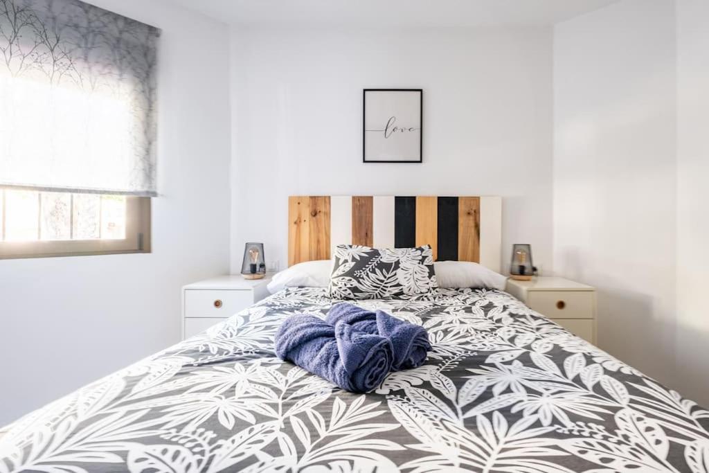 Bonito Piso Recien Reformado Con Zona De Parking Apartment Almunecar Bagian luar foto