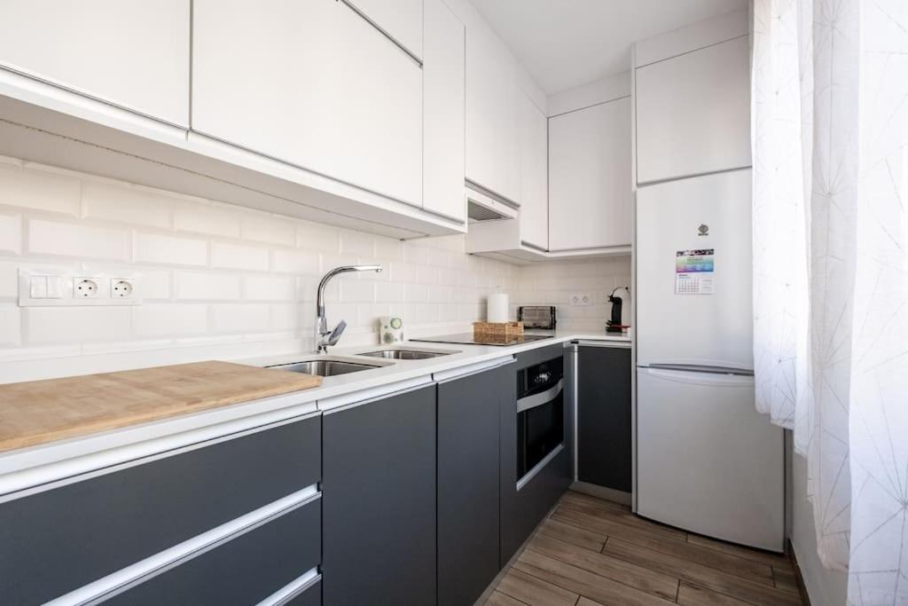 Bonito Piso Recien Reformado Con Zona De Parking Apartment Almunecar Bagian luar foto
