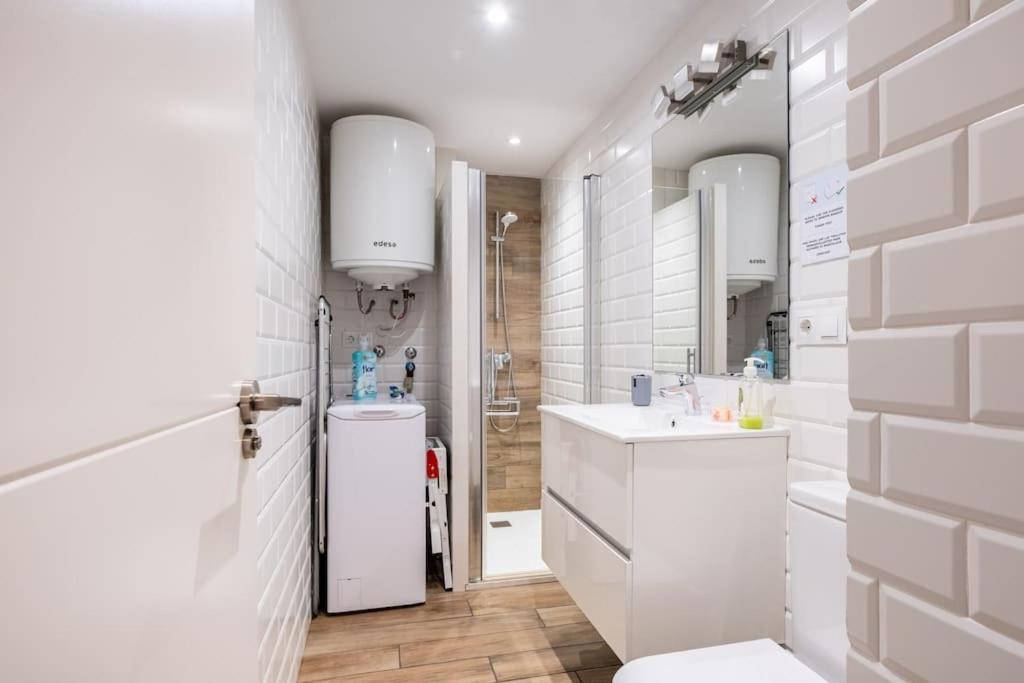 Bonito Piso Recien Reformado Con Zona De Parking Apartment Almunecar Bagian luar foto